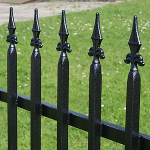 Wykonujemy kompleksowo ogrodznia posesyjne